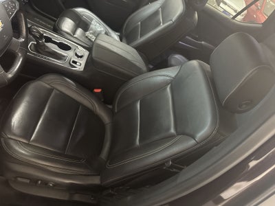 2022 Chevrolet Traverse 3.6 V6 LT Piel At