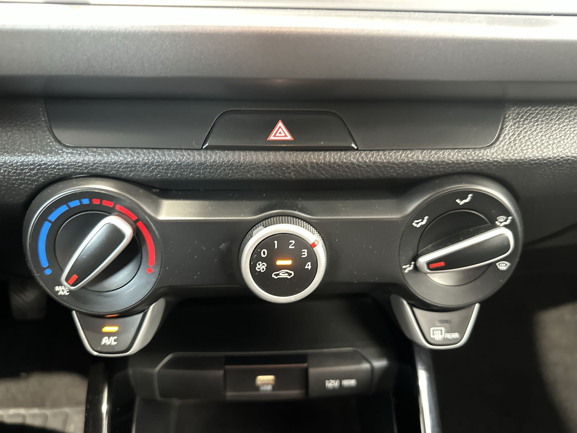 2022 Kia Rio 1.6 Sedan LX Mt