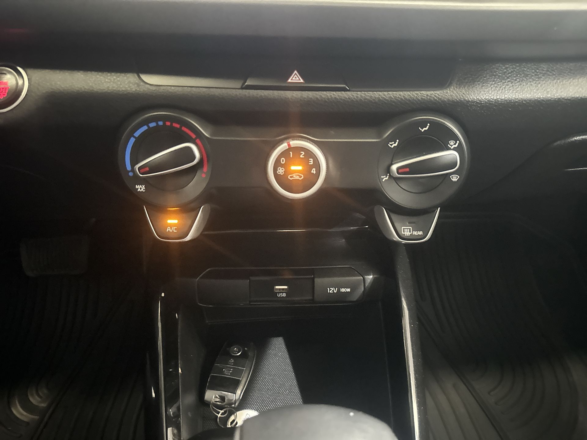 2023 Kia Rio 1.6 Sedan EX At