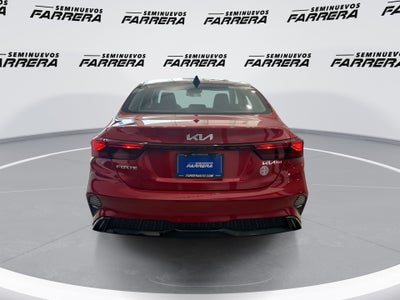 2022 Kia Forte 2.0 LX At