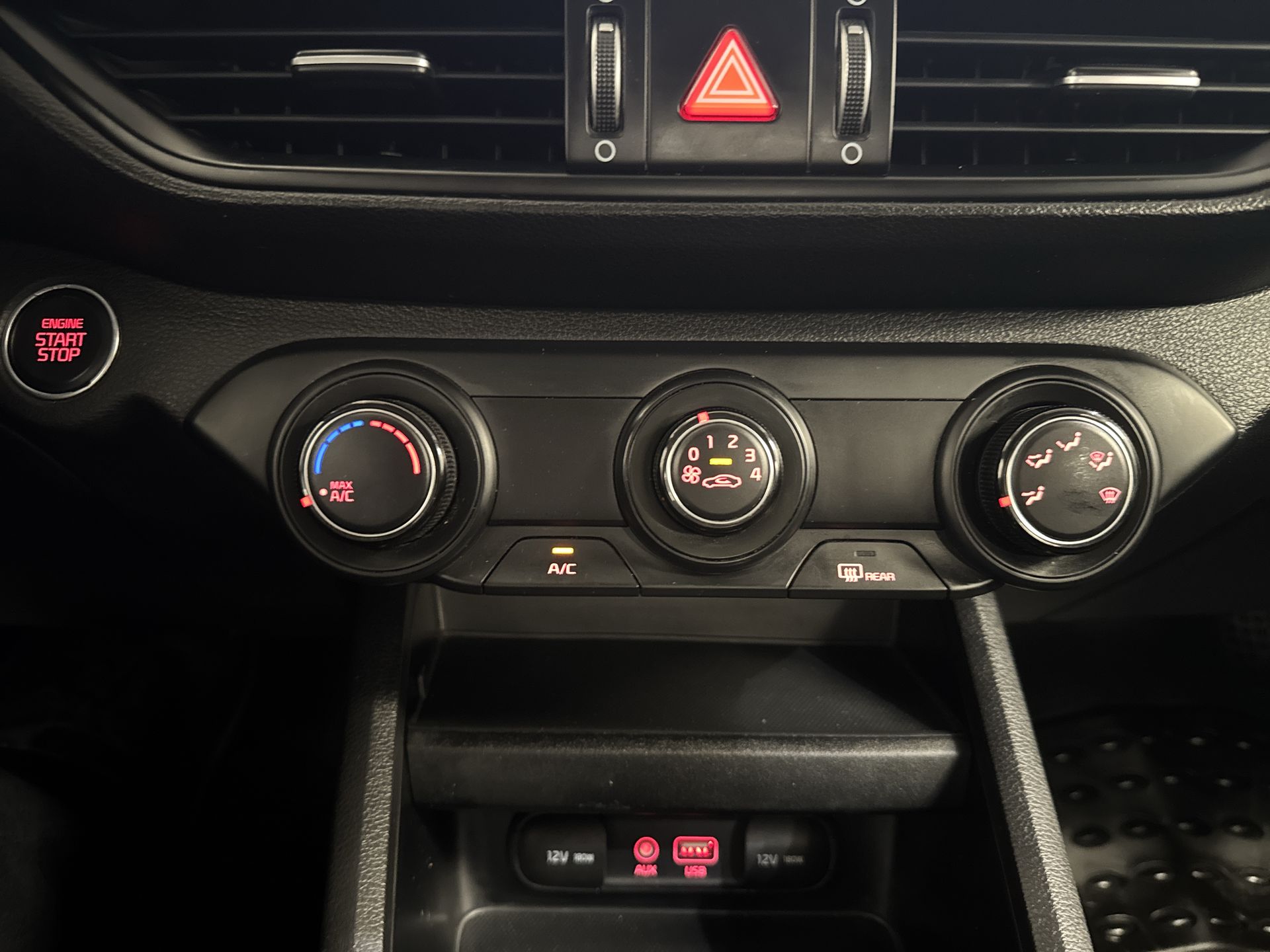 2021 Kia Forte 2.0 LX 4 p At