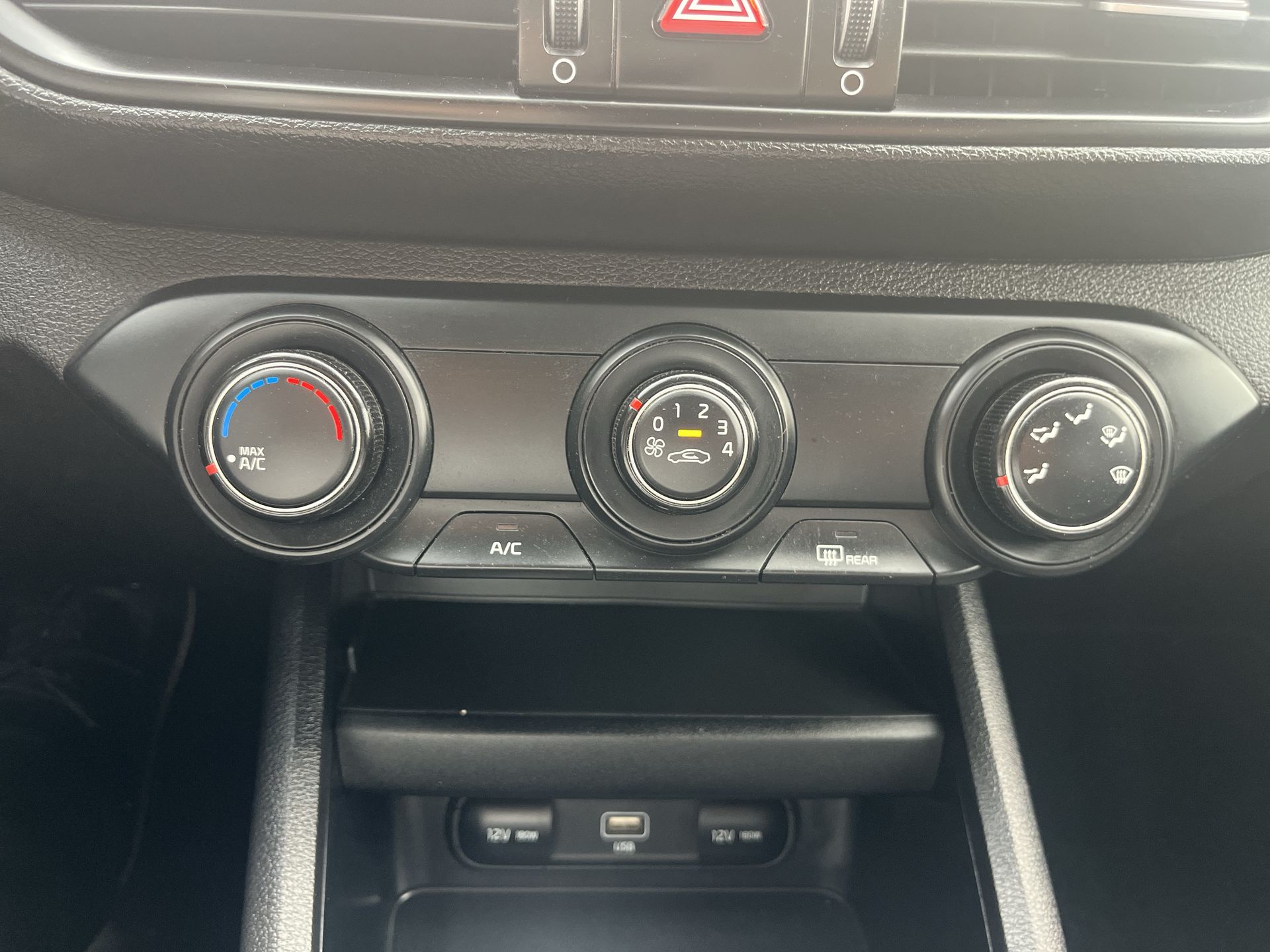 2023 Kia Forte 2.0 Lx Sedan At