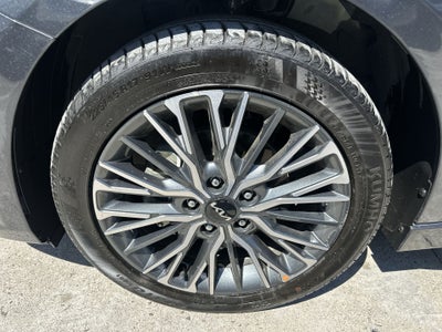 2023 Kia Forte 2.0 GT Line Sedan At