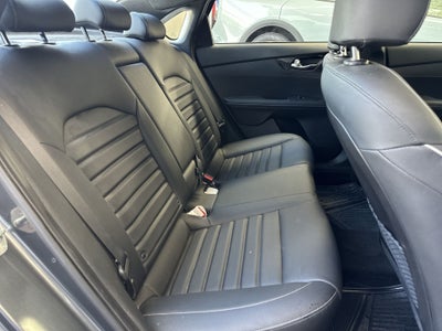 2023 Kia Forte 2.0 GT Line Sedan At