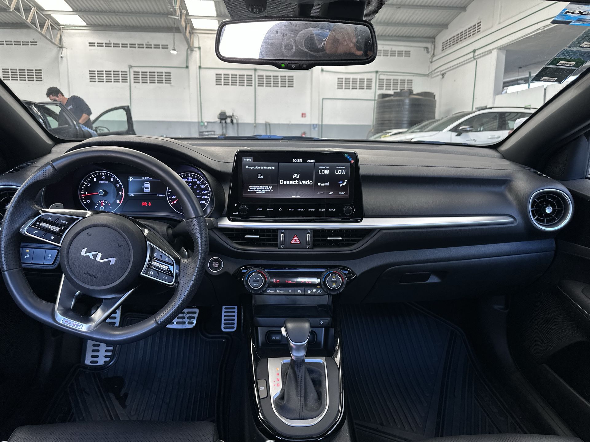 2023 Kia Forte 2.0 GT Line Sedan At