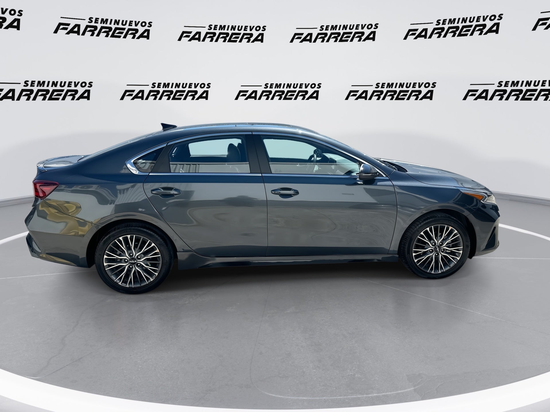 2023 Kia Forte 2.0 GT Line Sedan At