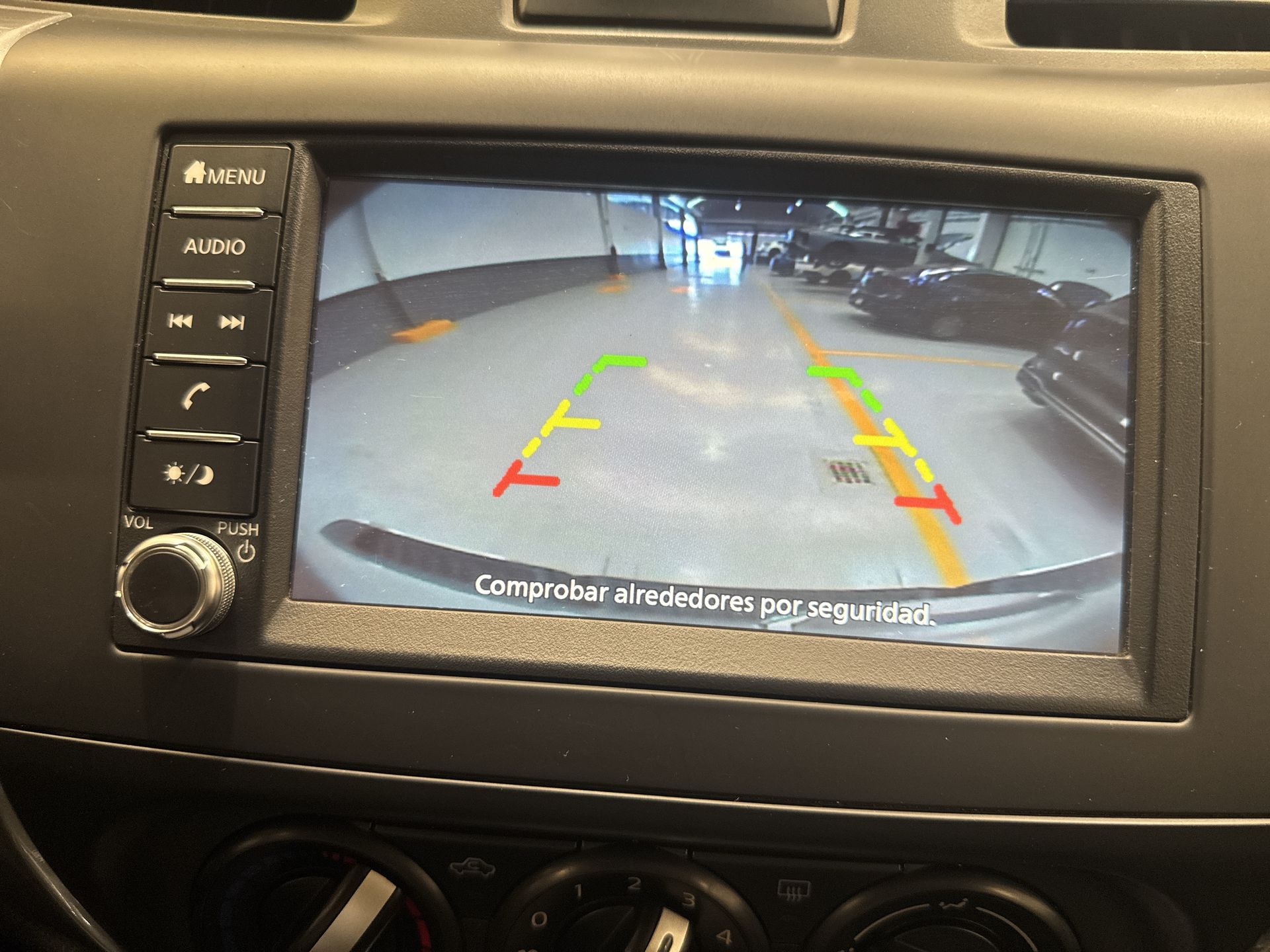 2024 Nissan Frontier 2.5 Le At