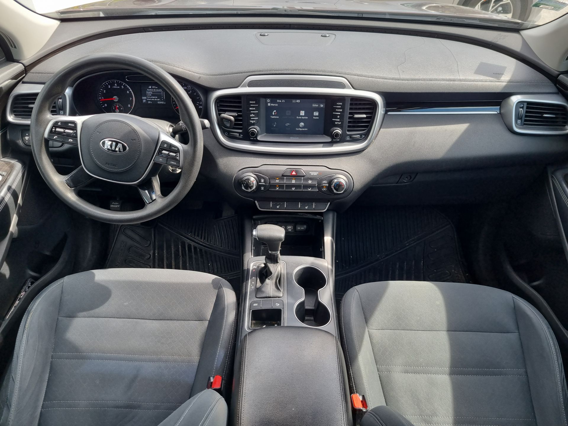 2019 Kia Sorento 2.4 L4 LX Tela 7 Pasajeros At