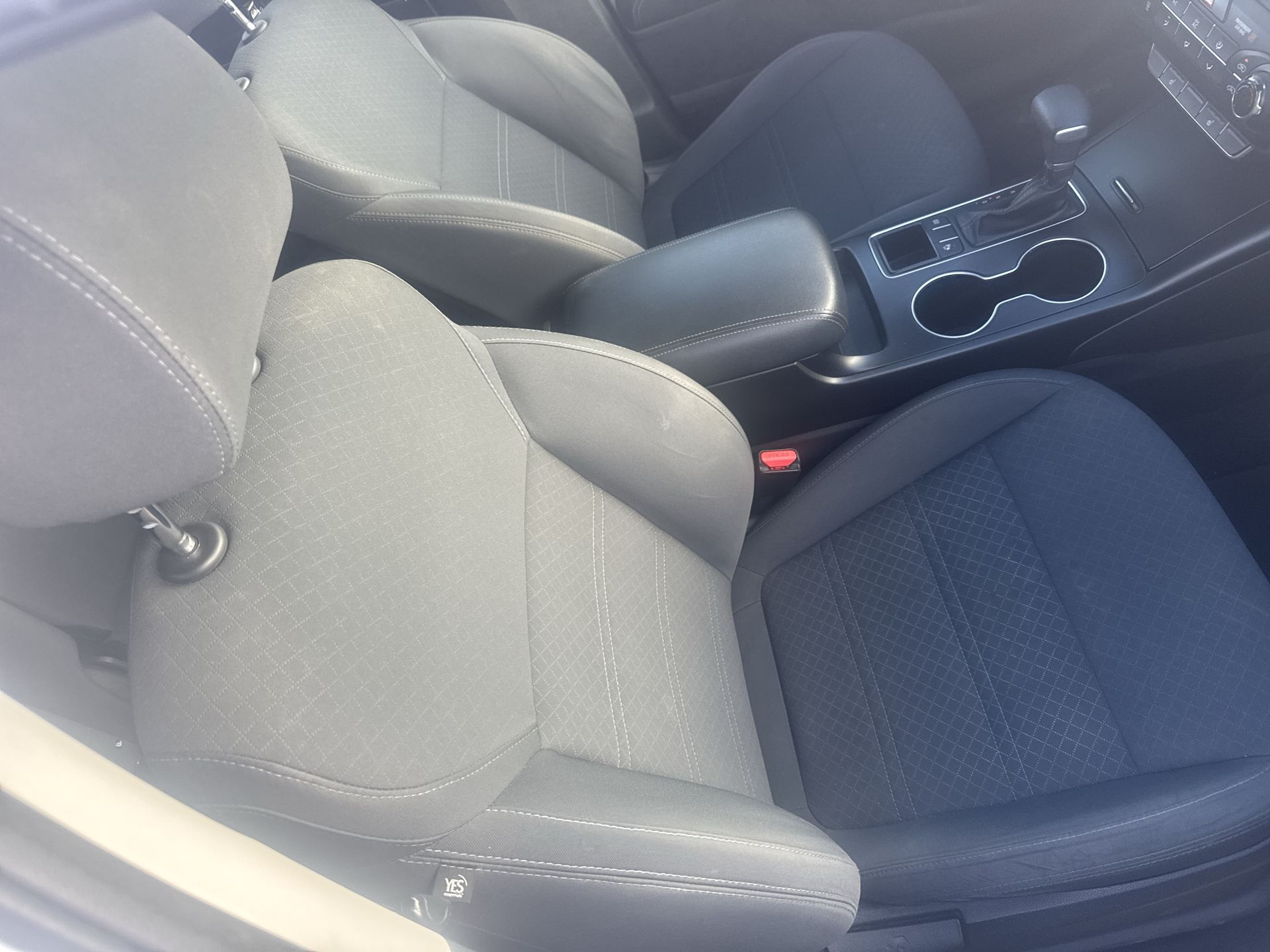 2020 Kia Sorento 2.4 L4 LX Tela 7 Pasajeros At