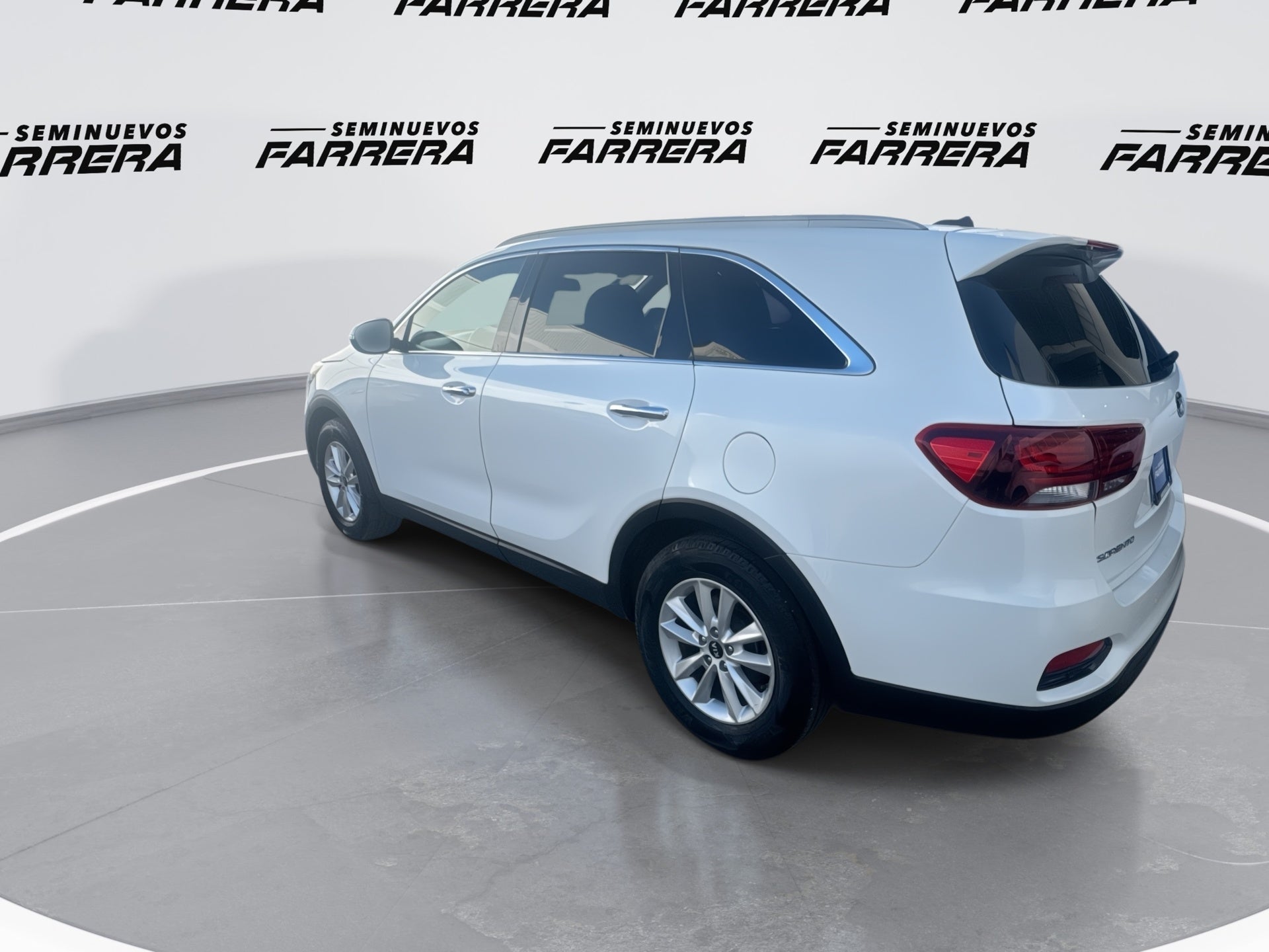 2020 Kia Sorento 2.4 L4 LX Tela 7 Pasajeros At