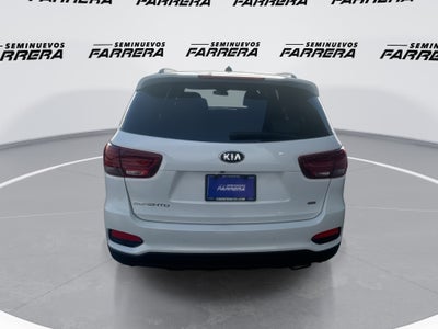2020 Kia Sorento 2.4 L4 LX Tela 7 Pasajeros At