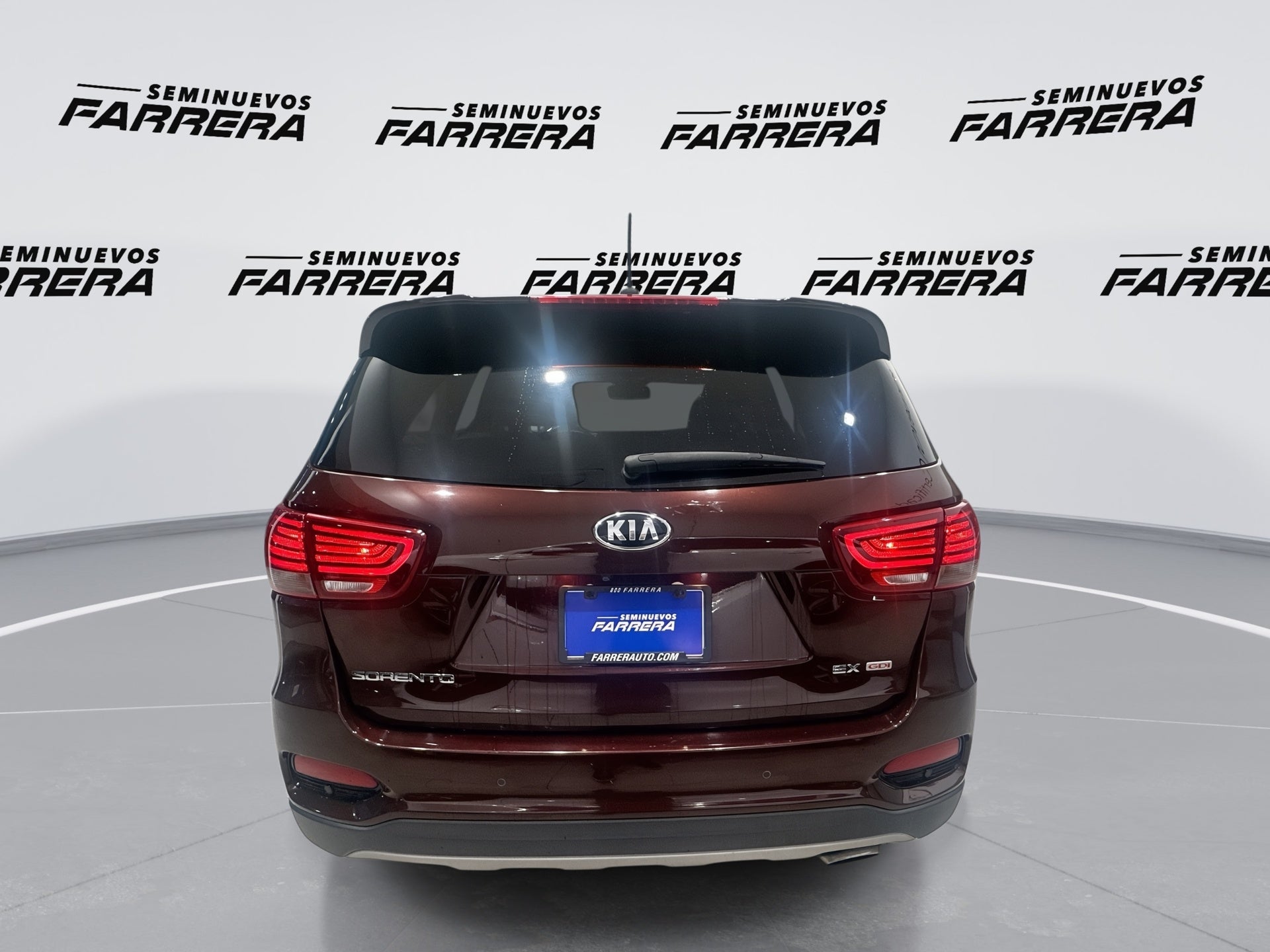 2019 Kia Sorento 2.4 L4 EX Piel 7 Pasajeros At