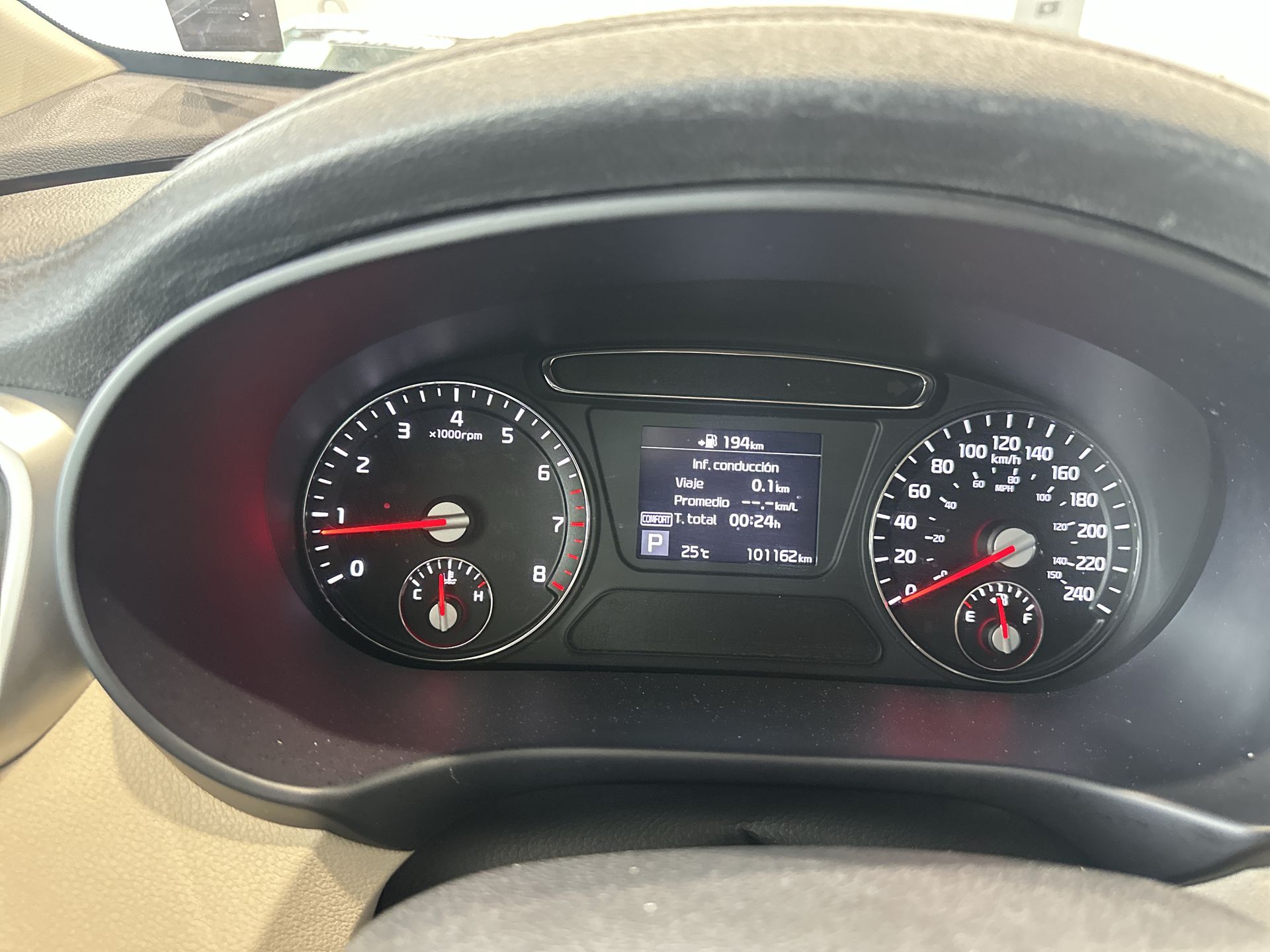 2019 Kia Sorento 2.4 L4 EX Piel 7 Pasajeros At