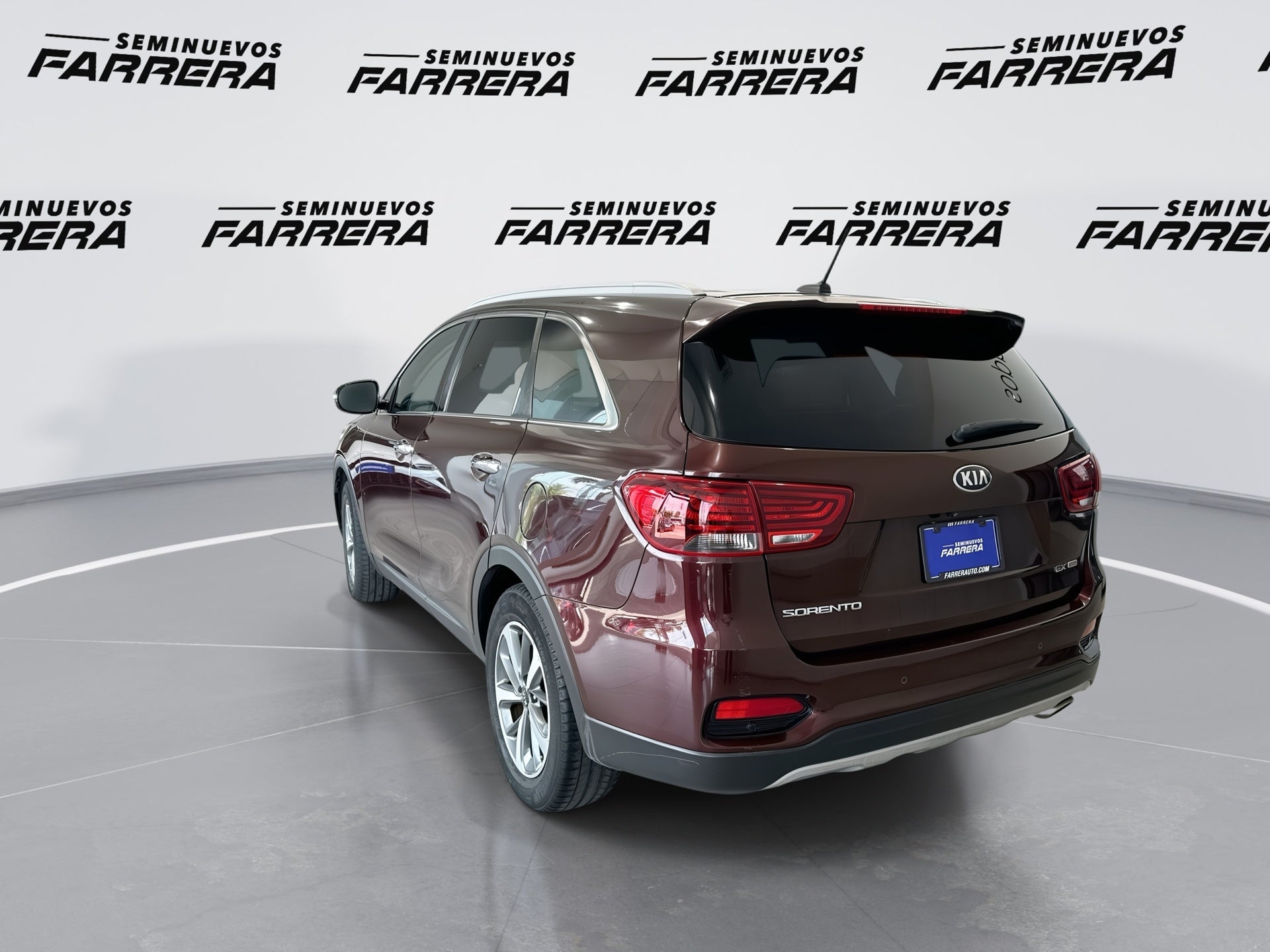 2019 Kia Sorento 2.4 L4 EX Piel 7 Pasajeros At