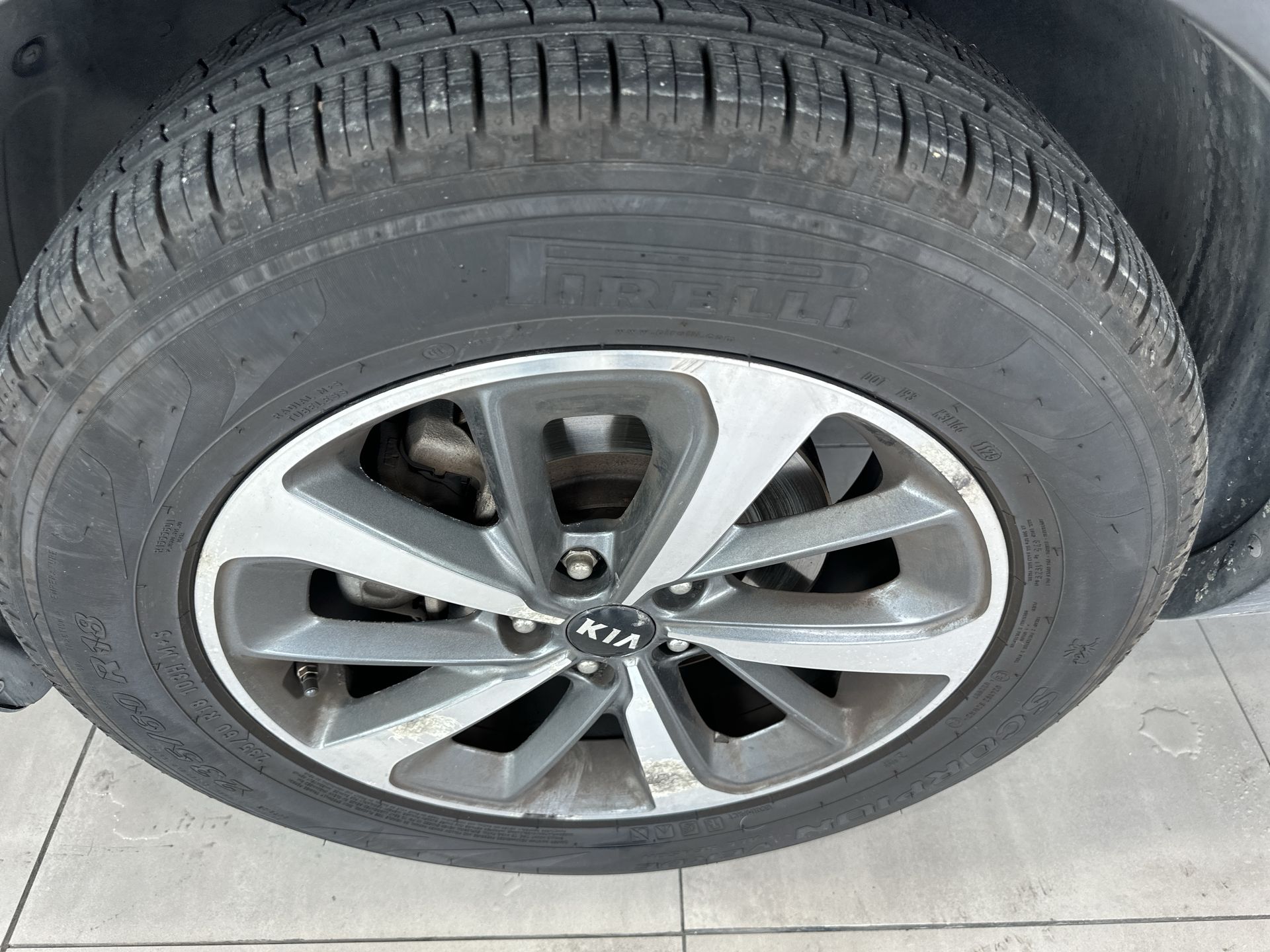 2019 Kia Sorento 2.4 L4 EX Piel 7 Pasajeros At