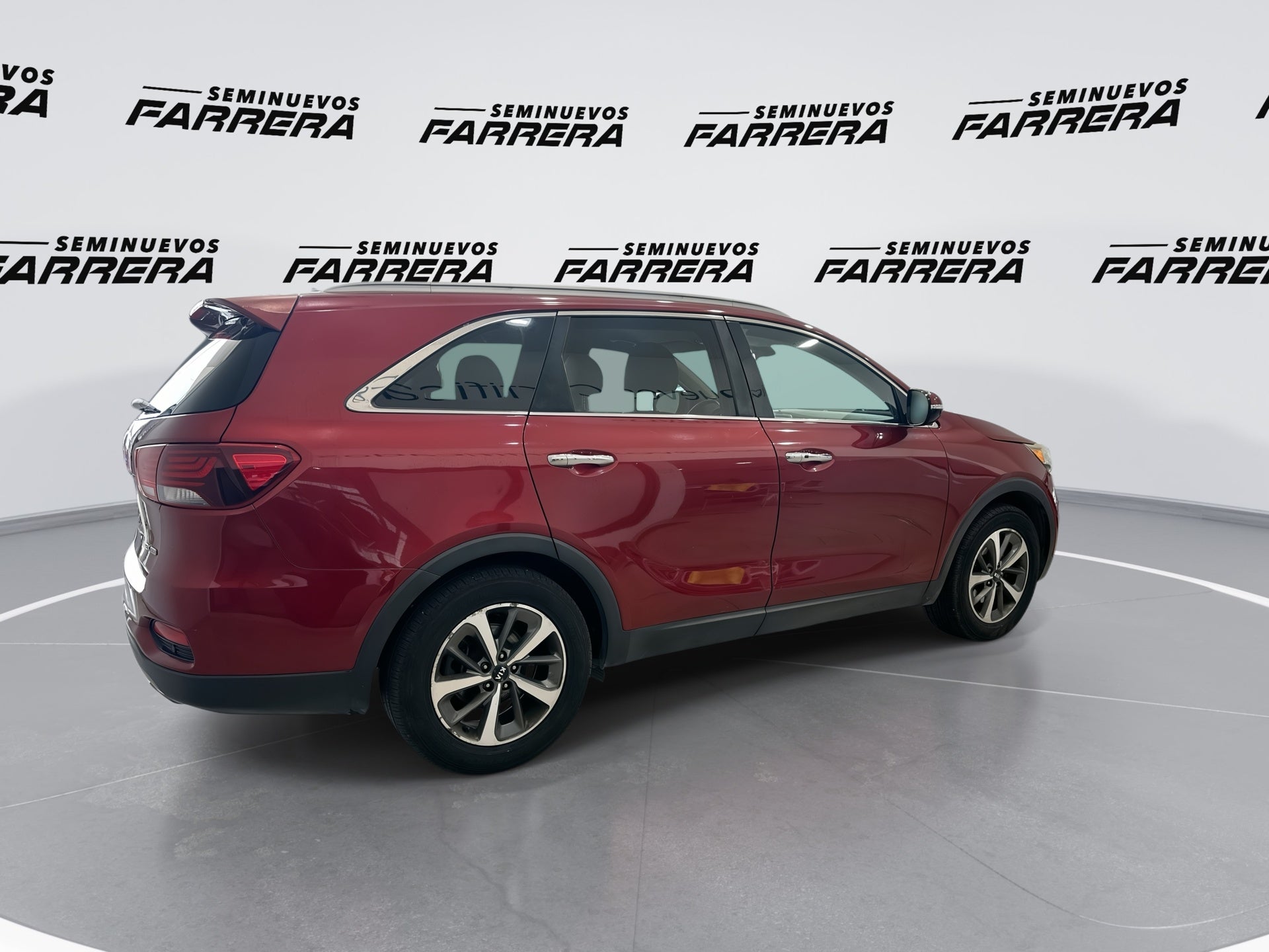 2019 Kia Sorento 2.4 L4 EX Piel 7 Pasajeros At
