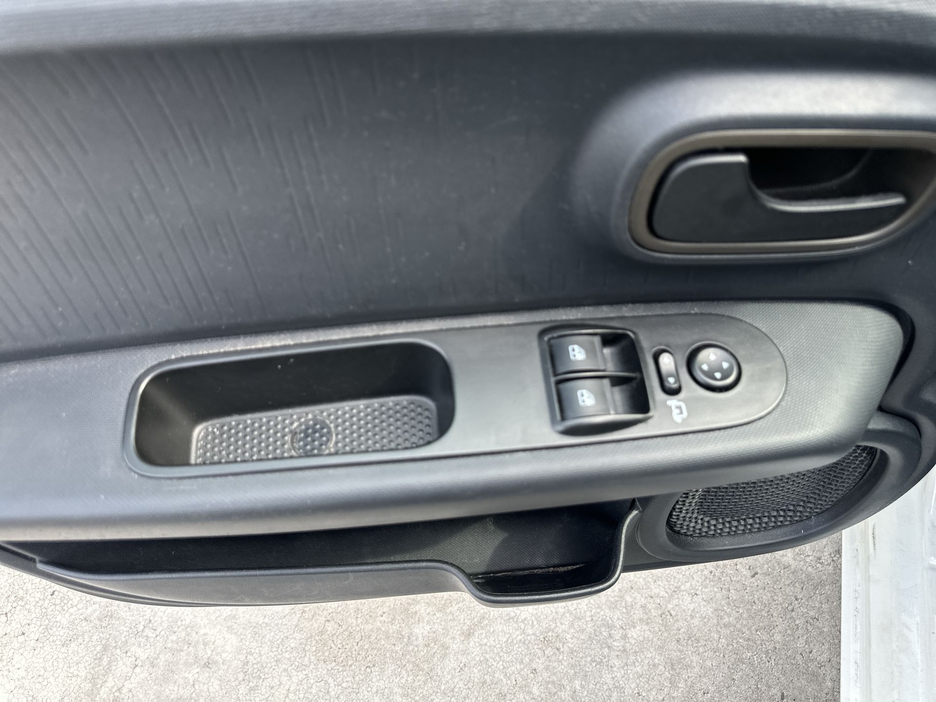 2023 FIAT Mobi 1.0 Trekking Mt