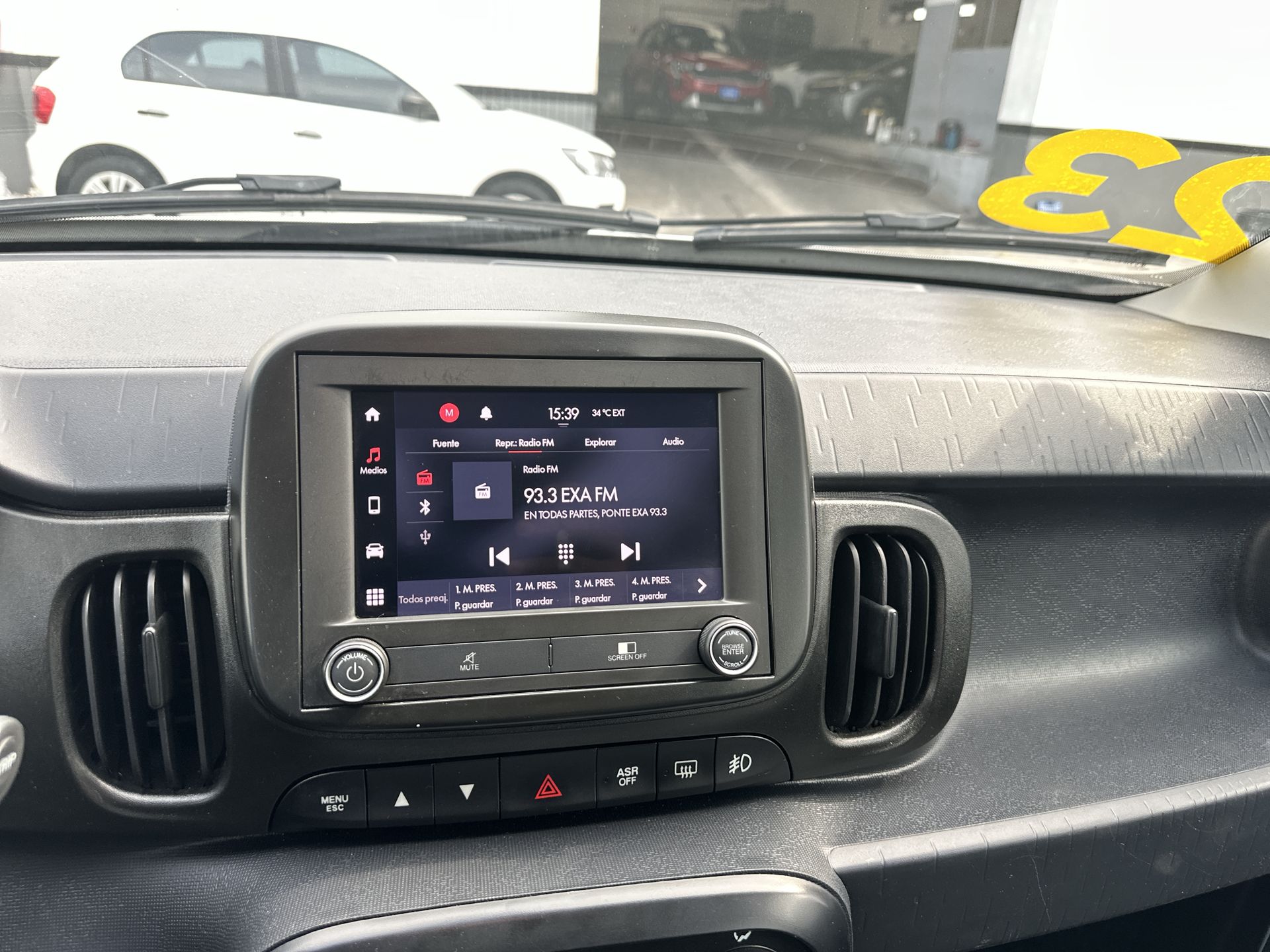 2023 FIAT Mobi 1.0 Trekking Mt