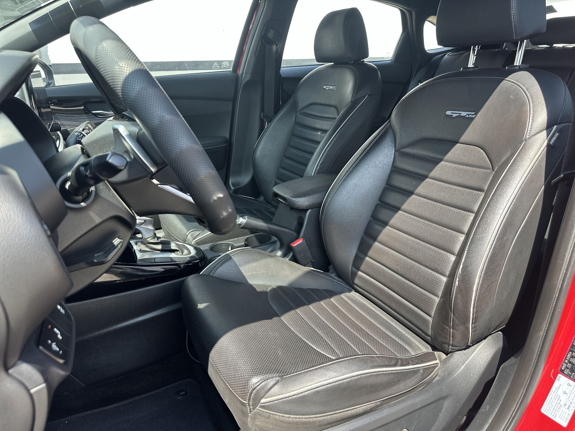 2022 Kia Forte 2.0 GT Line 4p At