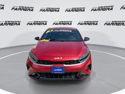 2022 Kia Forte 2.0 GT Line 4p At