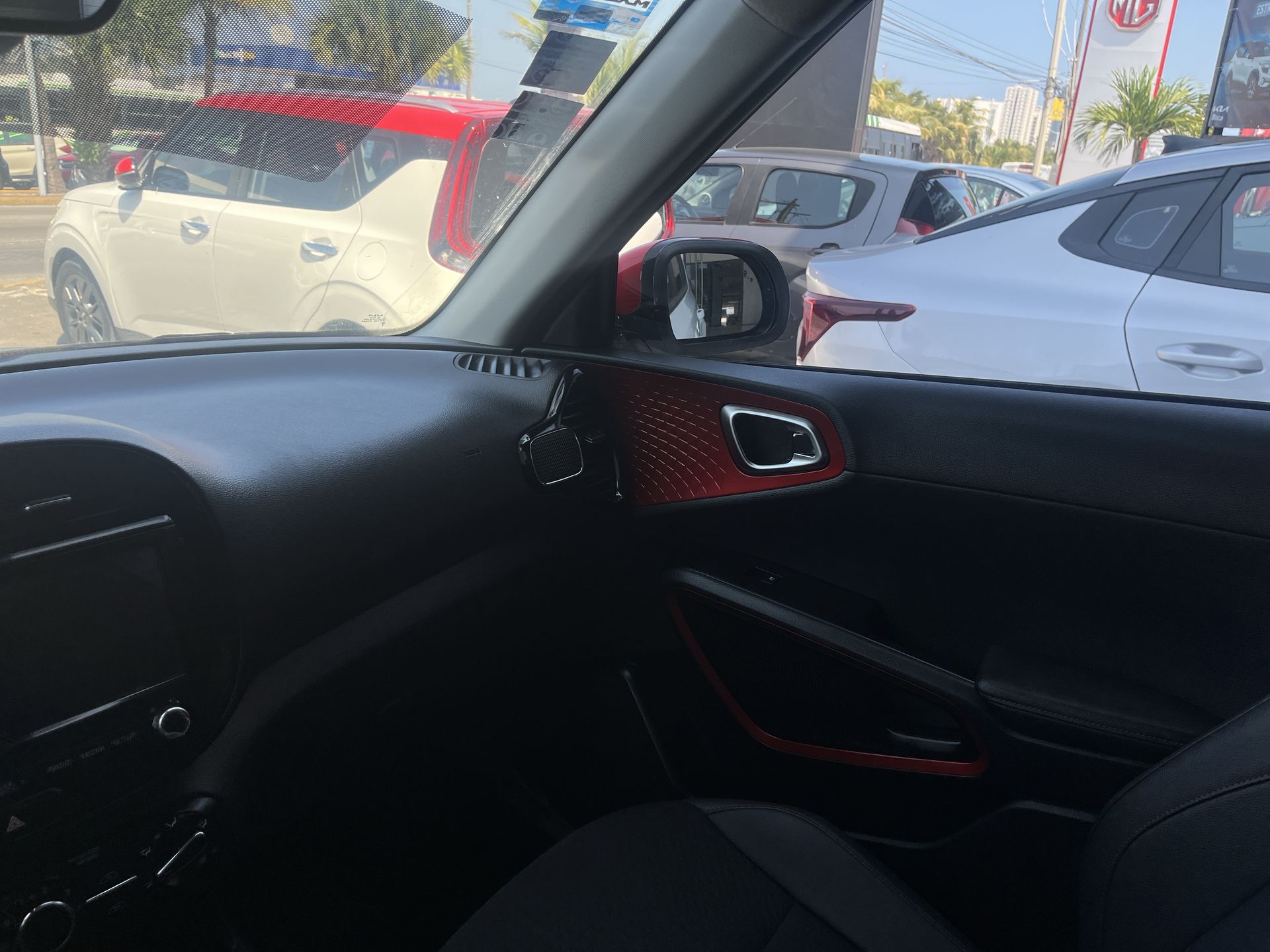 2023 Kia Soul 2.0 GT Line At