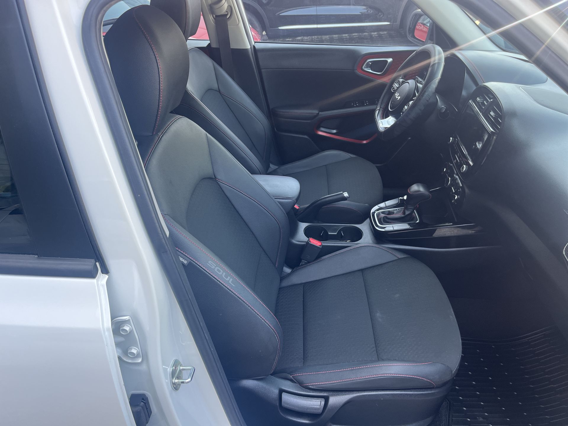 2023 Kia Soul 2.0 GT Line At