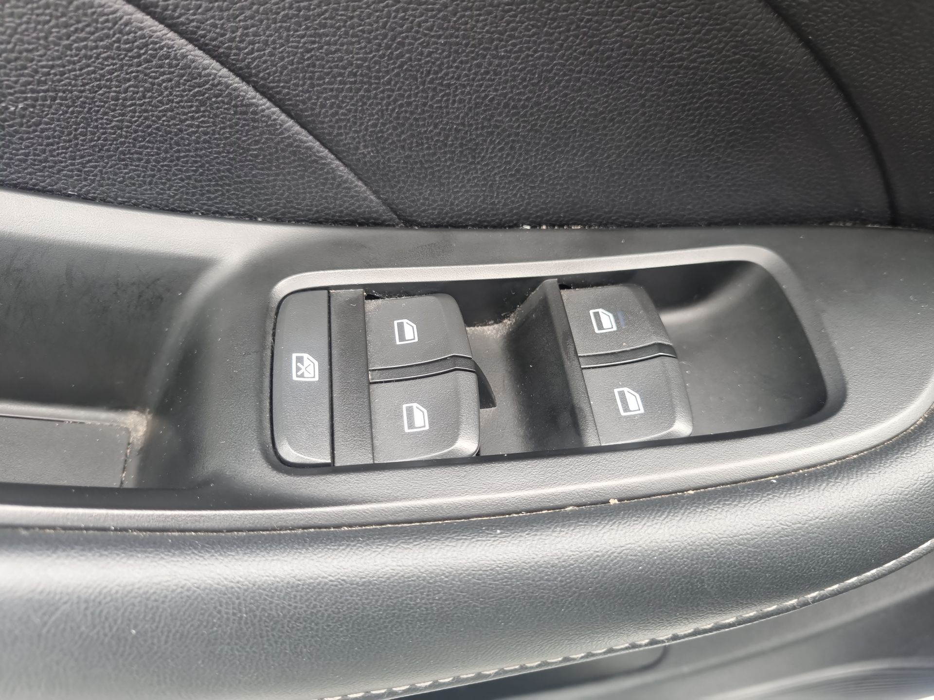 2024 MG MG 5 1.5 DEL Elegance At