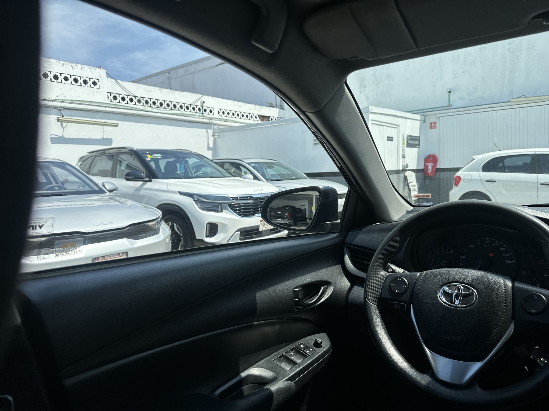 2020 Toyota Yaris 1.5 Core Cvt Sedan At