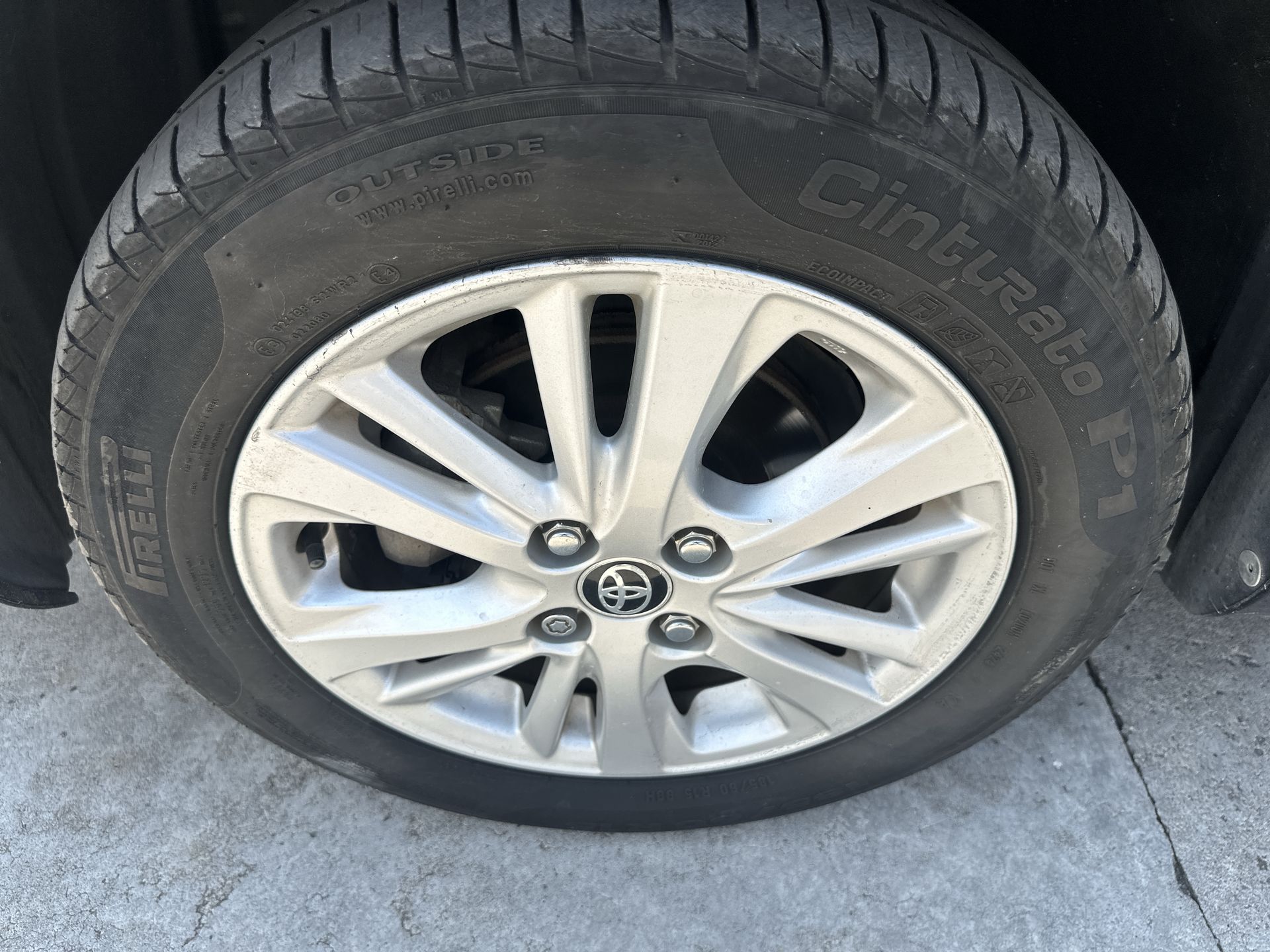 2020 Toyota Yaris 1.5 Core Cvt Sedan At