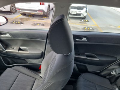 2022 Kia Sportage 2.0 LX AT