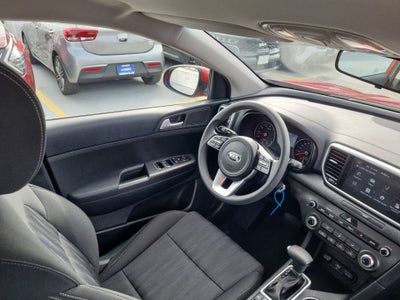 2022 Kia Sportage 2.0 LX AT